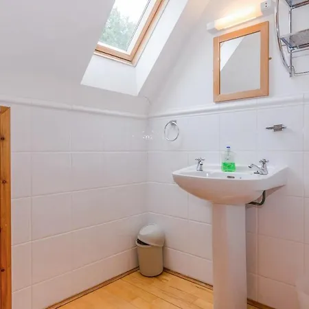 No.3 - Free Wifi, Pet Friendly *